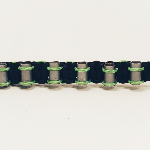 Handmade paracord bracelet - Picture 3 of 3